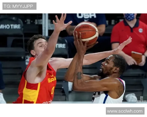 辽宁队与广东队激战正酣谁将成为本赛季的篮球霸主